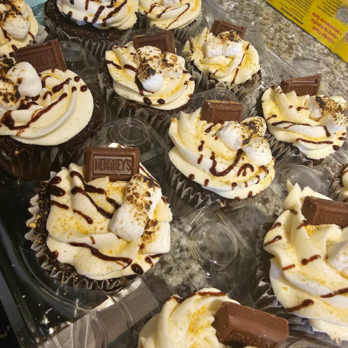 Gourmet Cupcakes by the dozen